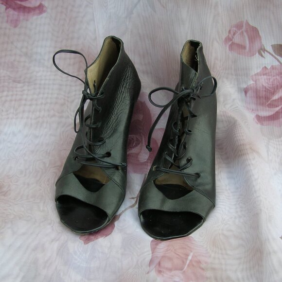 MARSELL size 40/9-9.5 Black Leather lace up Open toe shoes USED - need repair - Picture 2 of 16